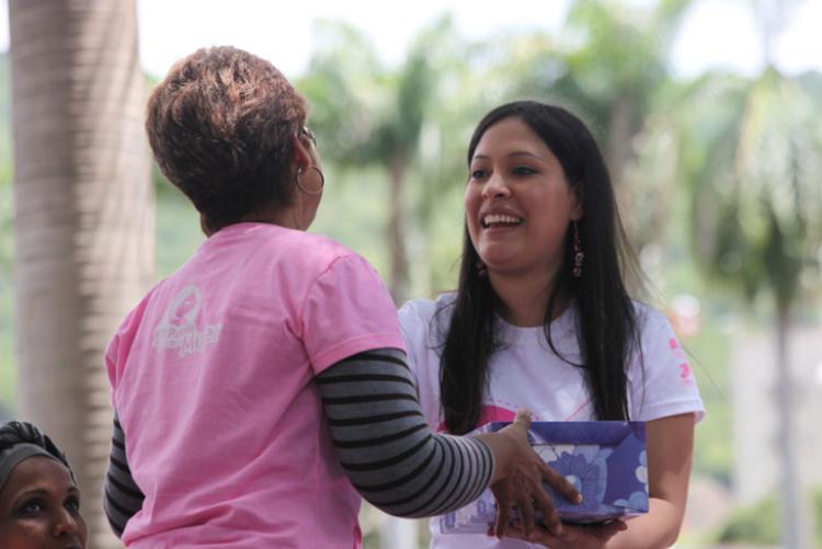 MinMujer - Noticias - 2014-10-19 20:21:10 - Ministra Tarazón: Venezolanas contarán con 18 Centros de Atención y Formación Integral para la Mujer a finales de este 2014_0