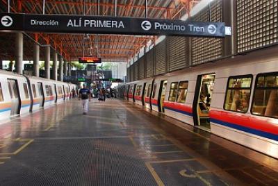 t_est_del_metro_los_teques_en_las_adjuntas_520