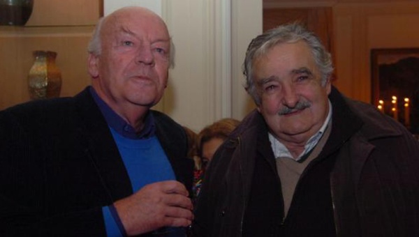 Mujica y Galeno 552c4a025b6f6