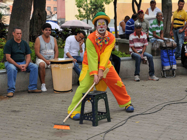 FOTO-LORO-CLOWN