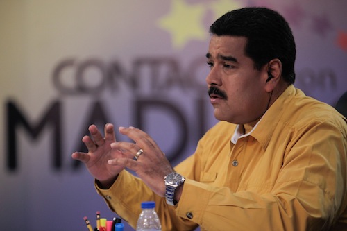 Maduro en contacto