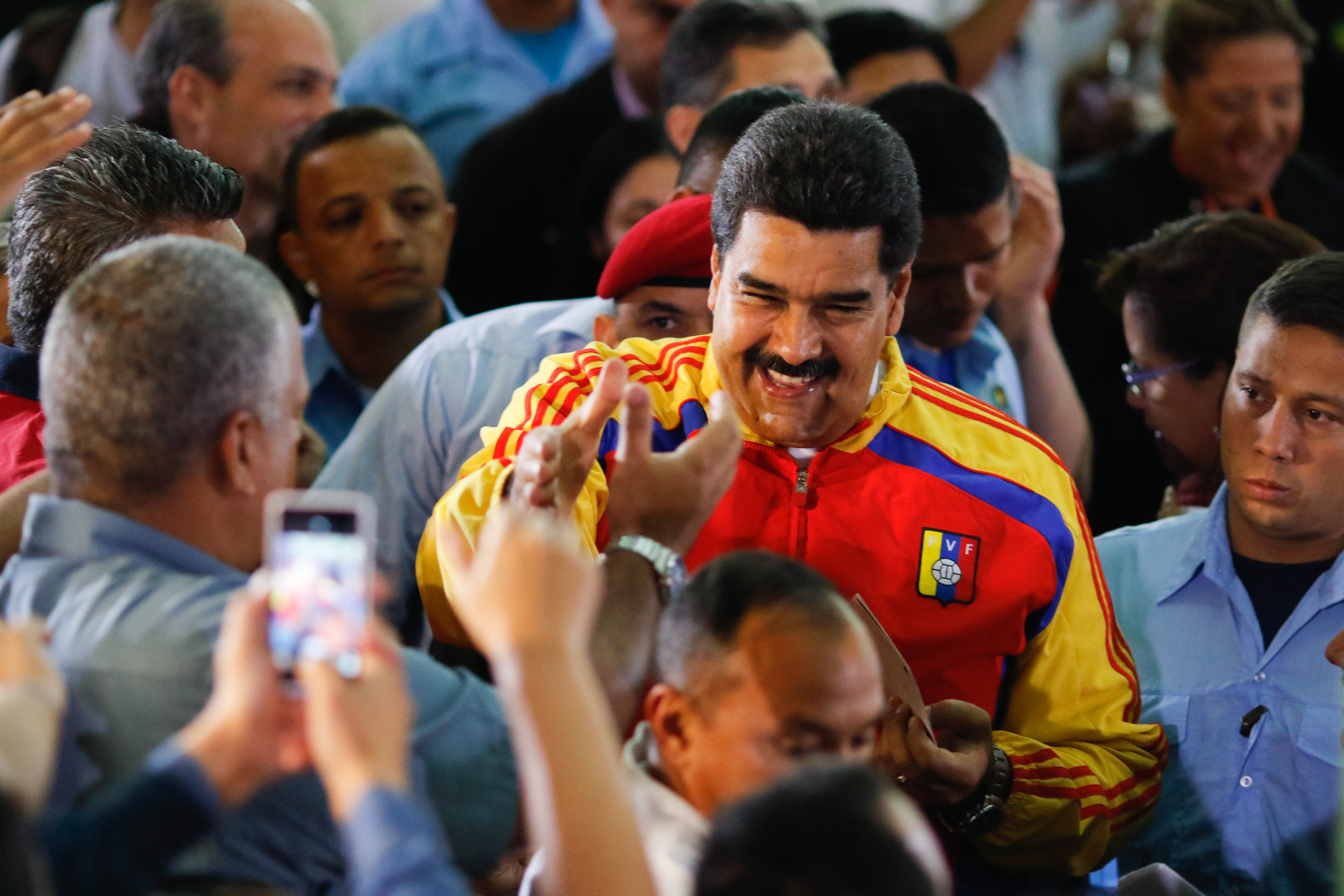 Cantv Maduro gente 006_YM_1980_P