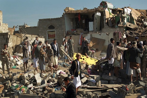 Bombardeos-a-Yemen-Telam