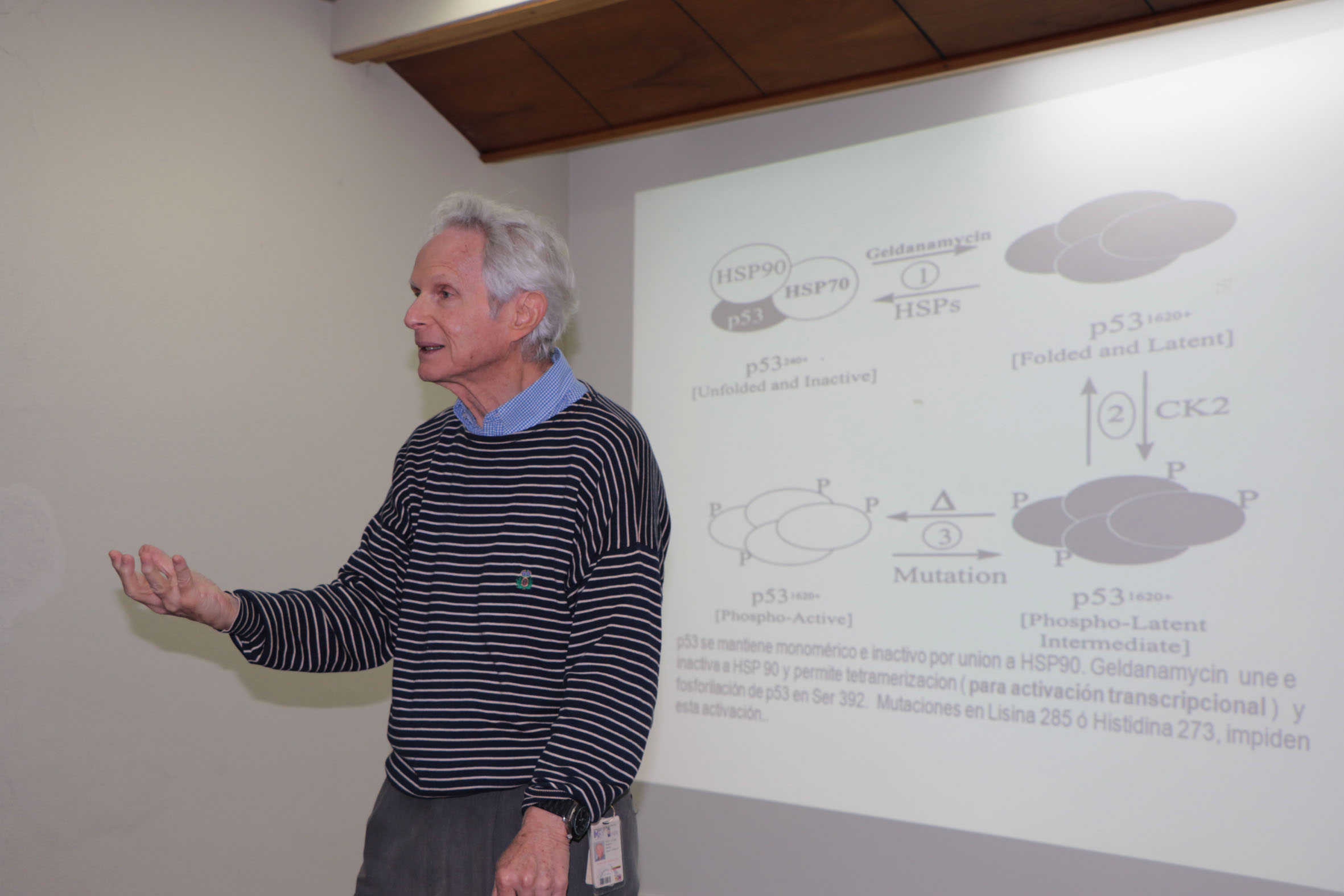 Manuel Rieber ofreció taller sobre biología molecular del cáncer
