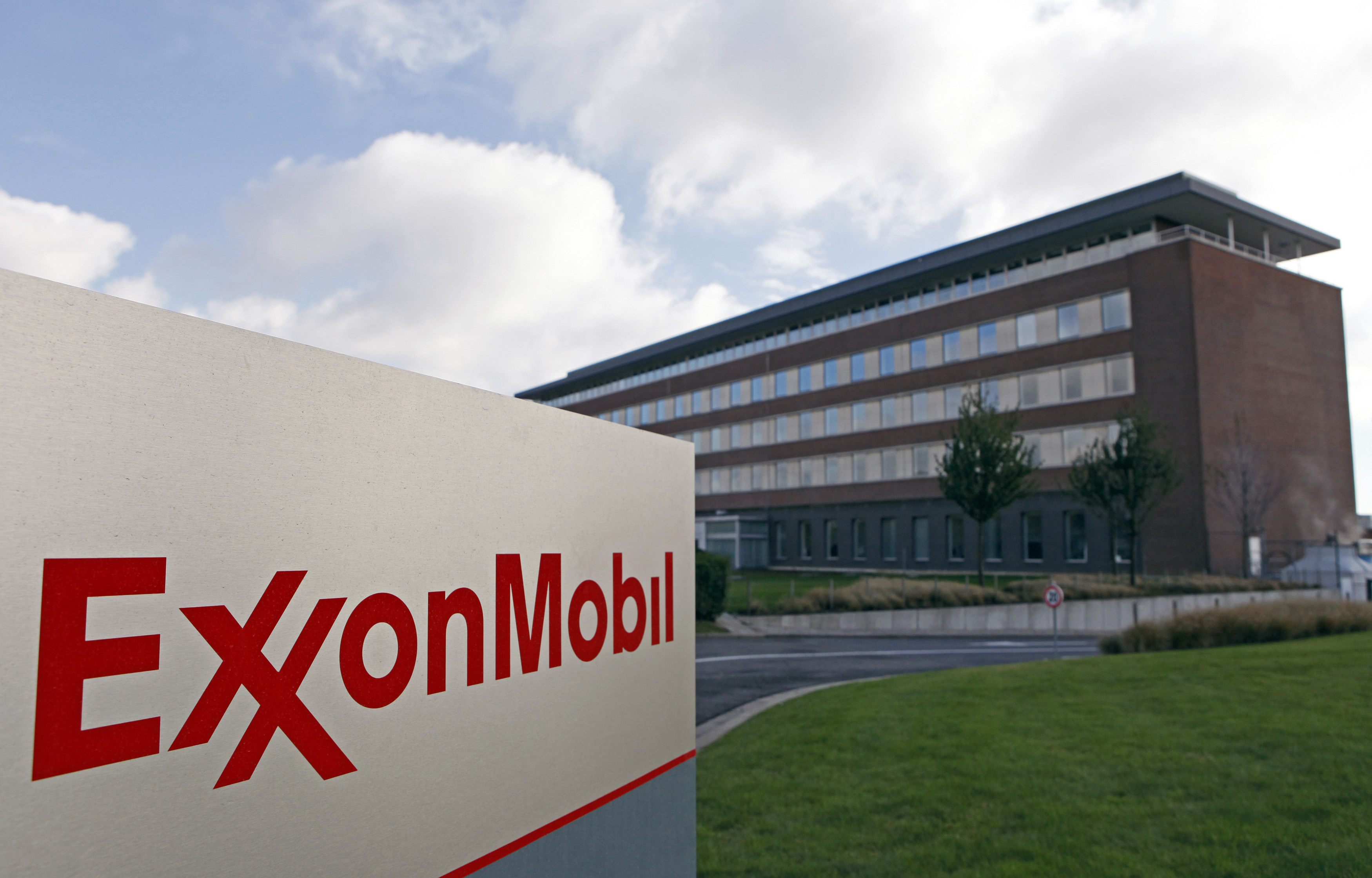 Exxon-Mobil1