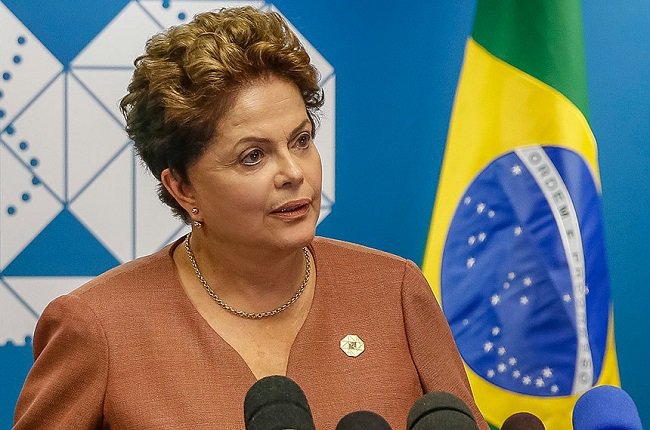 Dilma-Rousseff-dia-01