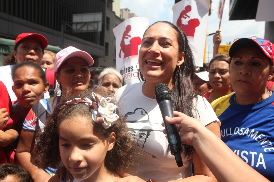 MinMujer - Noticias - 2016-02-25 19 49 20 - Mujeres pertenecientes a Misión Madres del Barrio resteadas con agenda económica emitida por el Presidente Nicolás Maduro