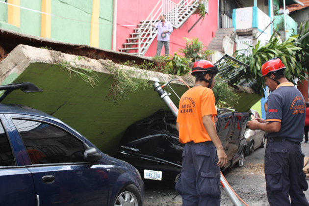 organismos-rescate-muro-contencion-13