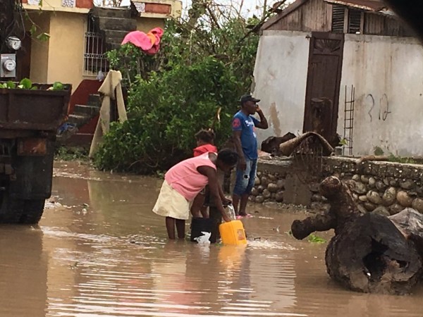 huracán-Mattew-en-Haití-600x450