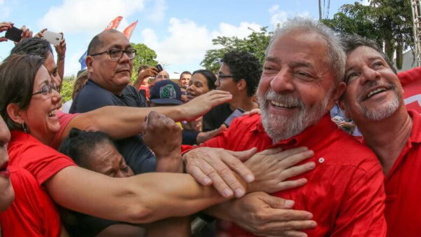 Apoyo-a-Lula