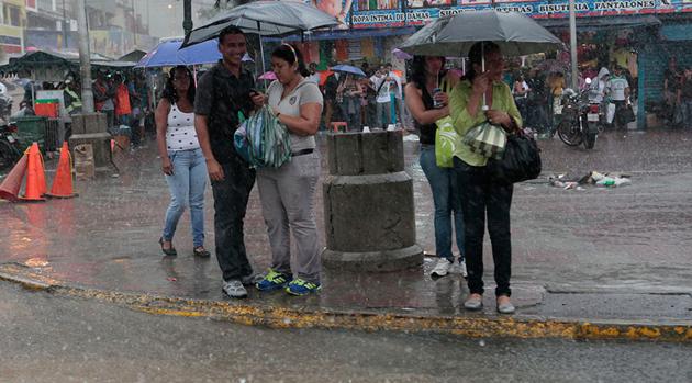 Nubosidad-y-lluvias-dispersas-se-esperan-para-este-s-bado-en-gran-parte-del-territorio-nacional-shaune-Fraser-campeon-panamericano-natacion