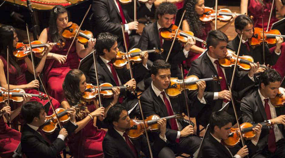 Sinfónica-en-Hungría