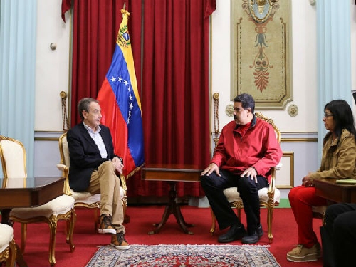 Maduro-y-Zapatero