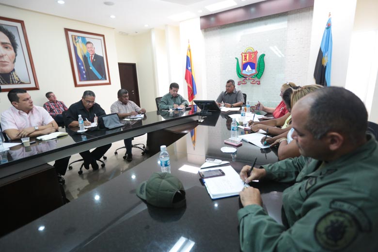 Reunión con el Ministro Reverol en casa del Gobernador del Estado Zulia (6)