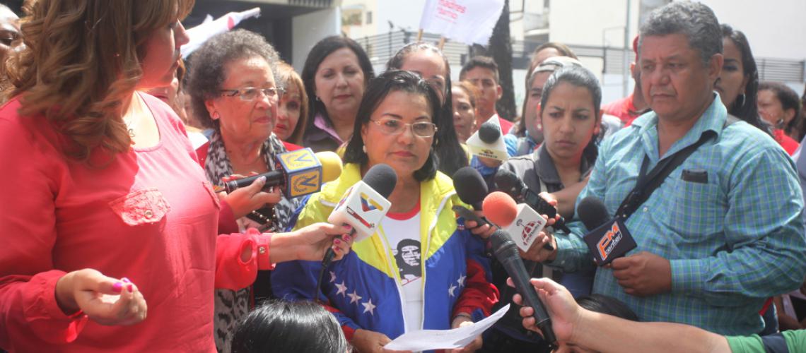 UNAMUJER - Noticias - 2016-05-19 19 18 27 - Gladys Requena las mujeres patriotas no vamos a permitir otra agresión por parte de ultraderecha misógina