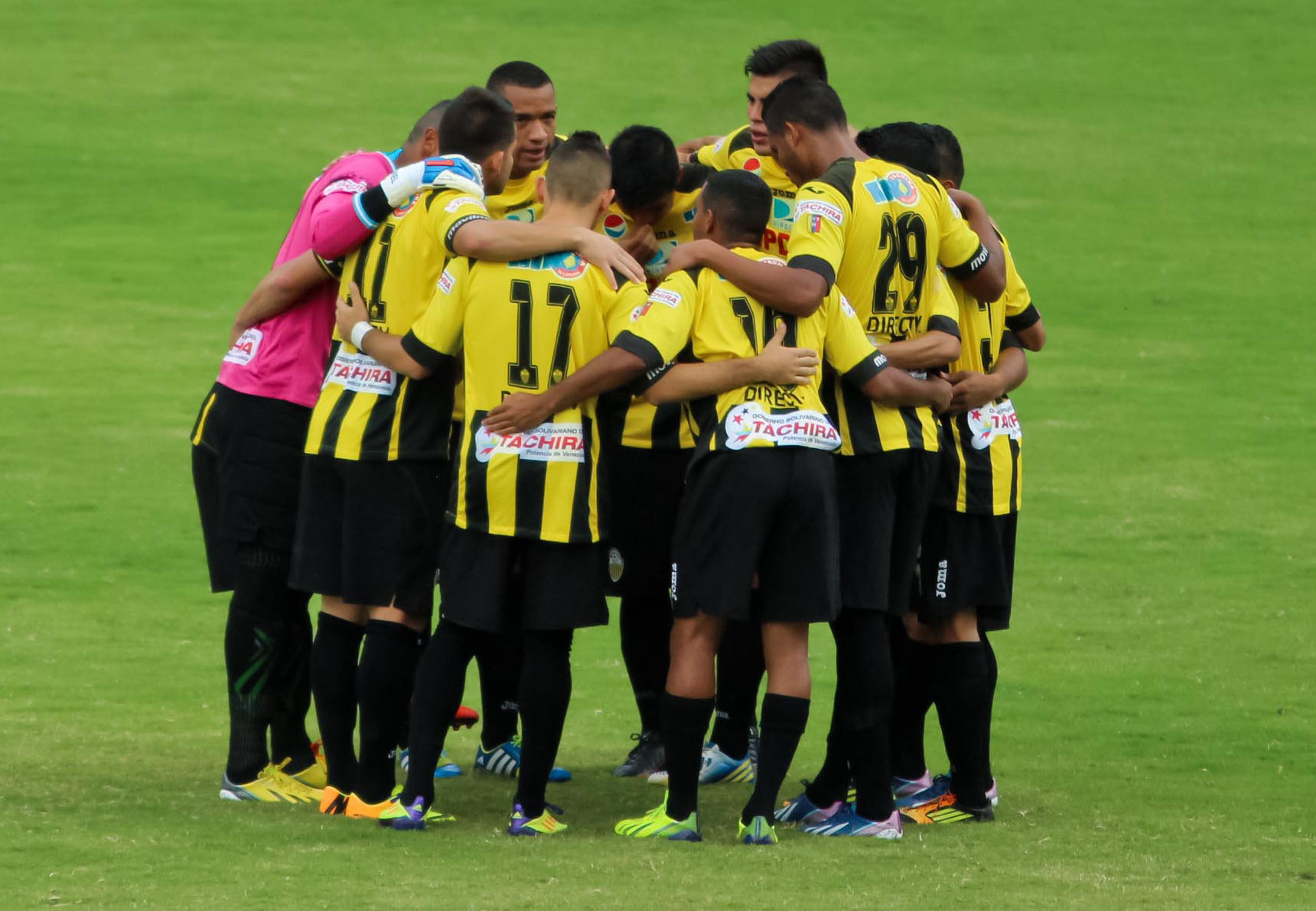 Dvo-Anzoategui-Vs-Deportivo-Táchira-FC