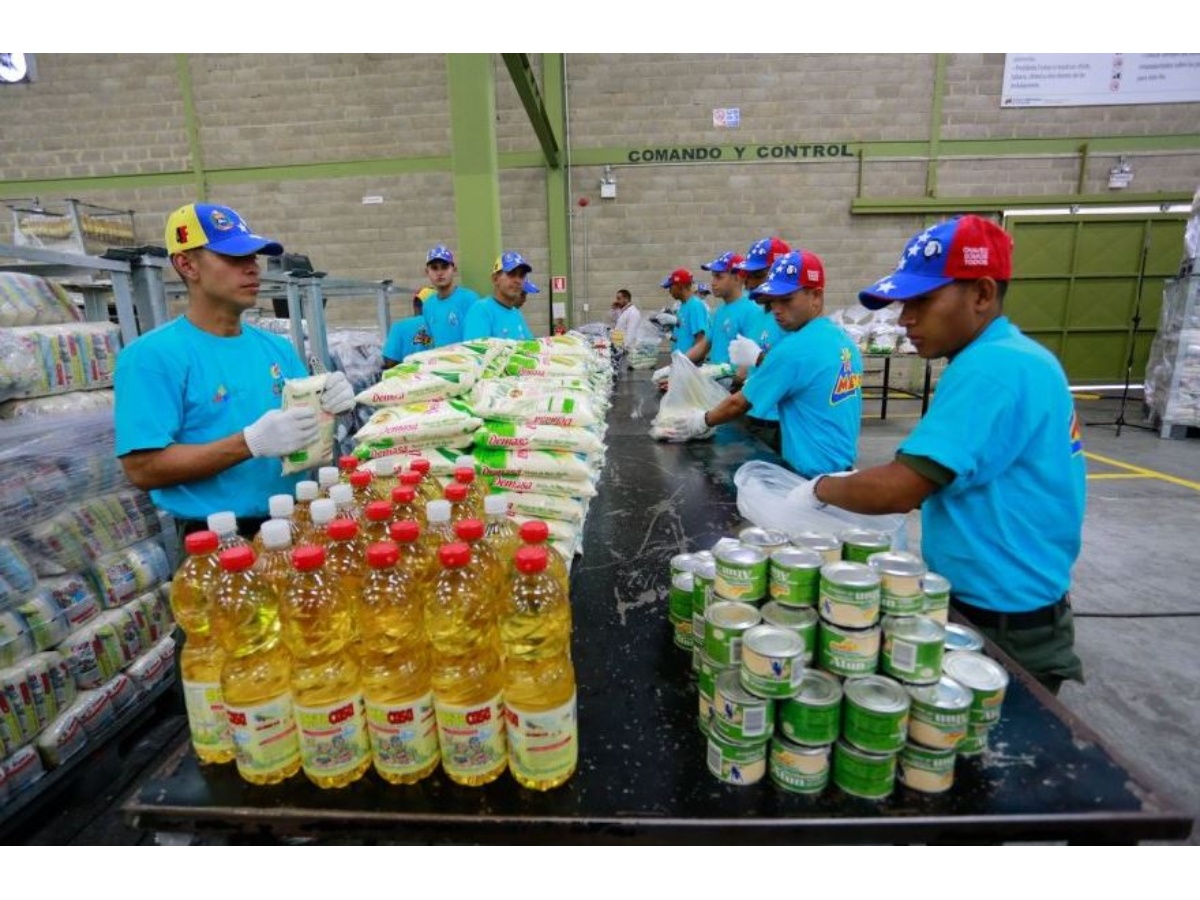 Maduro-Incautamos-3-mil-cajas-Clap-en-Casigua-El-Cubo-las-iban-a-sacar-a-Colombia