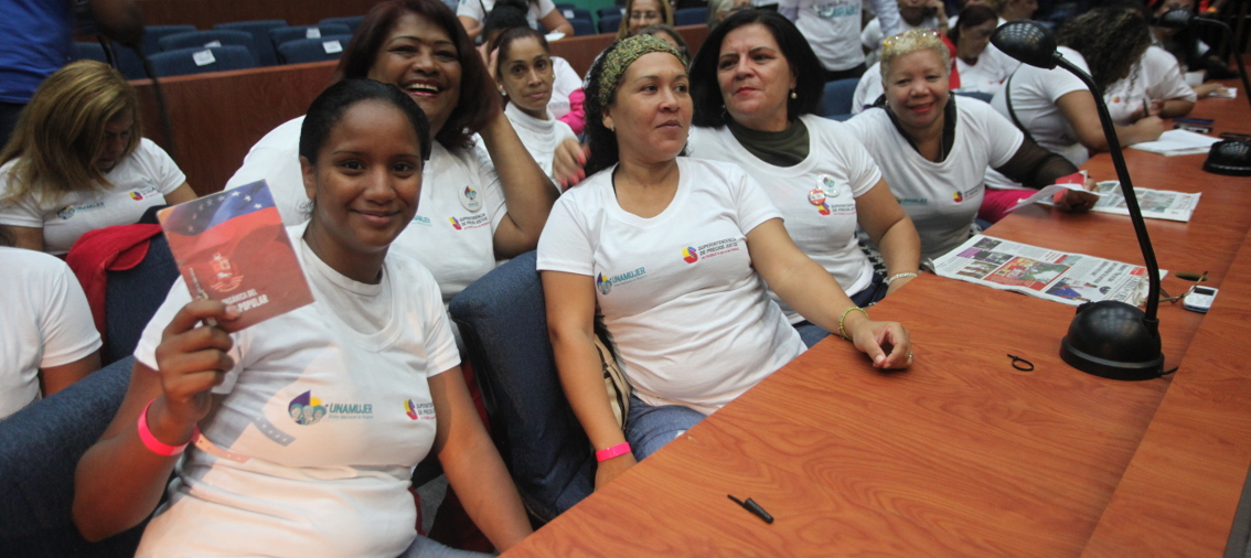 UNAMUJER - Noticias - 2016-01-27 21-02-37 - Mujeres debaten propuestas para fortalecer la UnaMujer en Aragua (1)