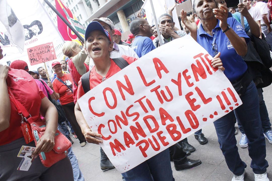 Venezolanos-con-la-Asamblea-NAcional-Constituyente