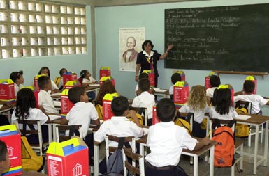 escuelas_bolivarianas