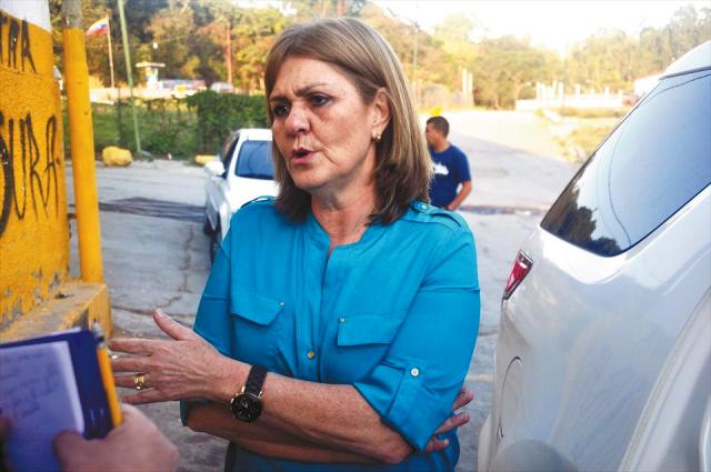 La alcaldesa Rosa de Scarano ha sido señalada como responsable de hechos de violencia en su jurisdicción