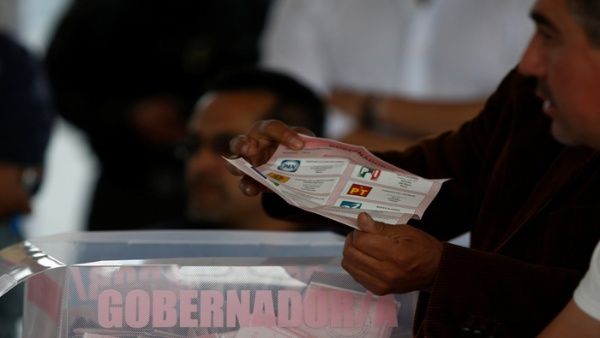 un_votante_en_tolucax_mxxico_-_reuters