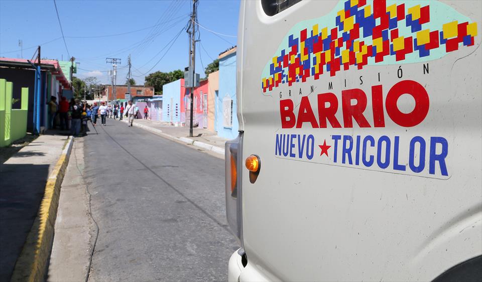 Barrio-Tricolor