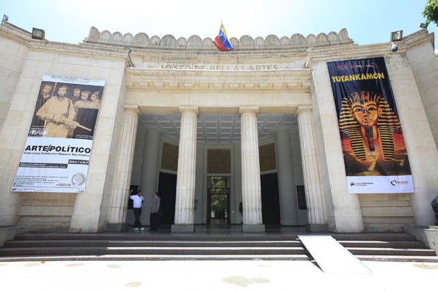 museo-de-bellas-artes-en-caracas-venezuela