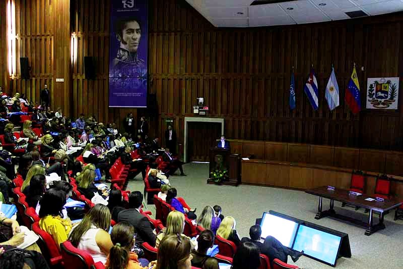 Defensor Del Pueblo Participó En Un Foro Sobre Los Derechos De La ...