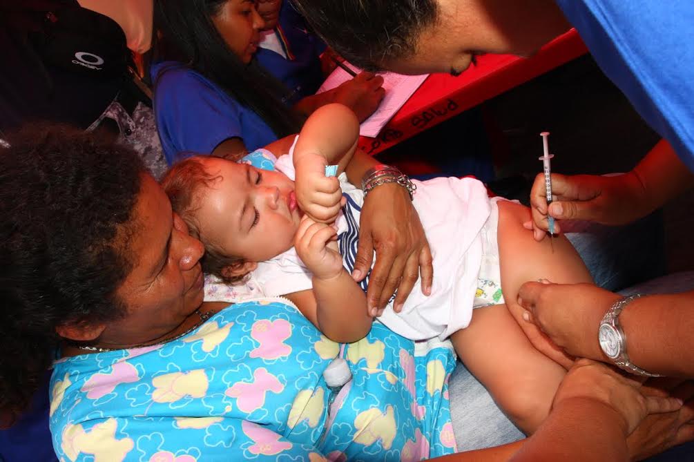 Vacunación-en-Aragua