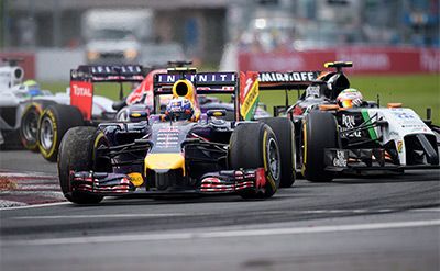 1Spark-Red-Bull-RB10-Ricciardo-18S136-04