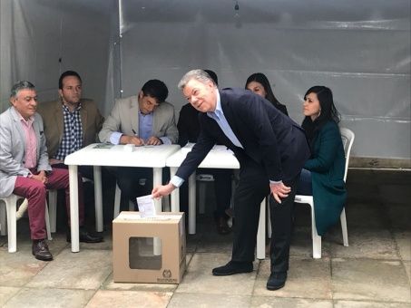 rcnradio_santos_colombia_elecciones