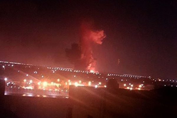 Explosión-cerca-del-aeropuerto-El-Cairo-600-x-400