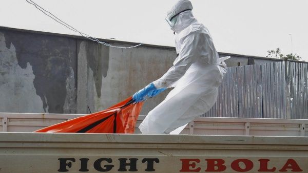 ebola_-_efe-min