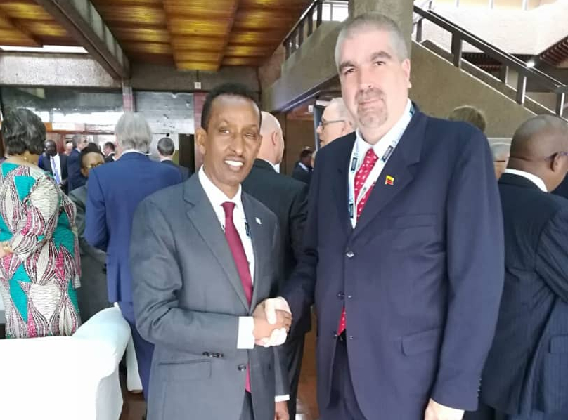 Reunión viceministro Yuri Pimentel y Canciller de Somalía (1)