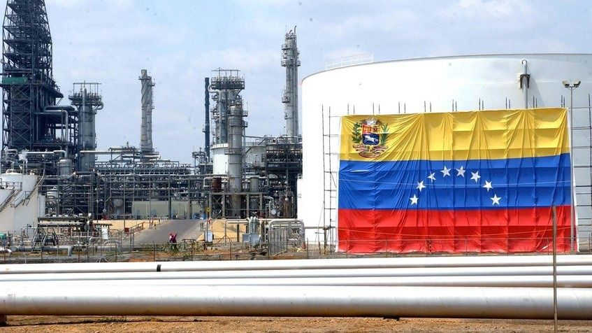 6855-petroleo-venezolano-baja-caida-produccion-barril