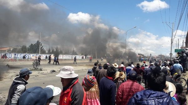 bolivia--represixn--manifestantes--el--alto--telesur-compressor