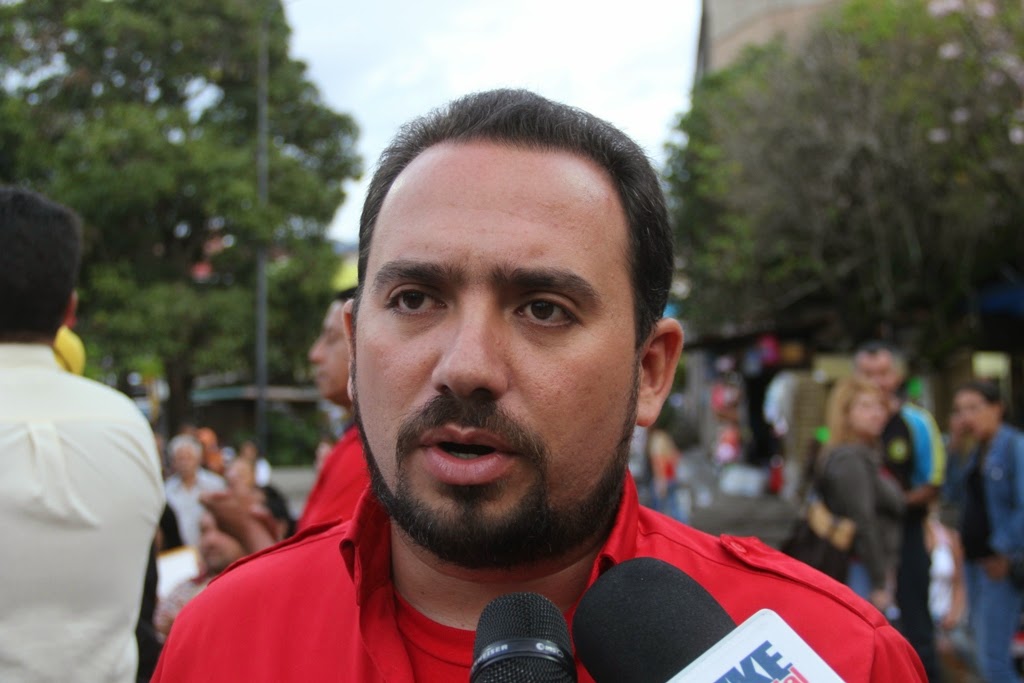 Jonathan García, diputado revolucionario del Clet