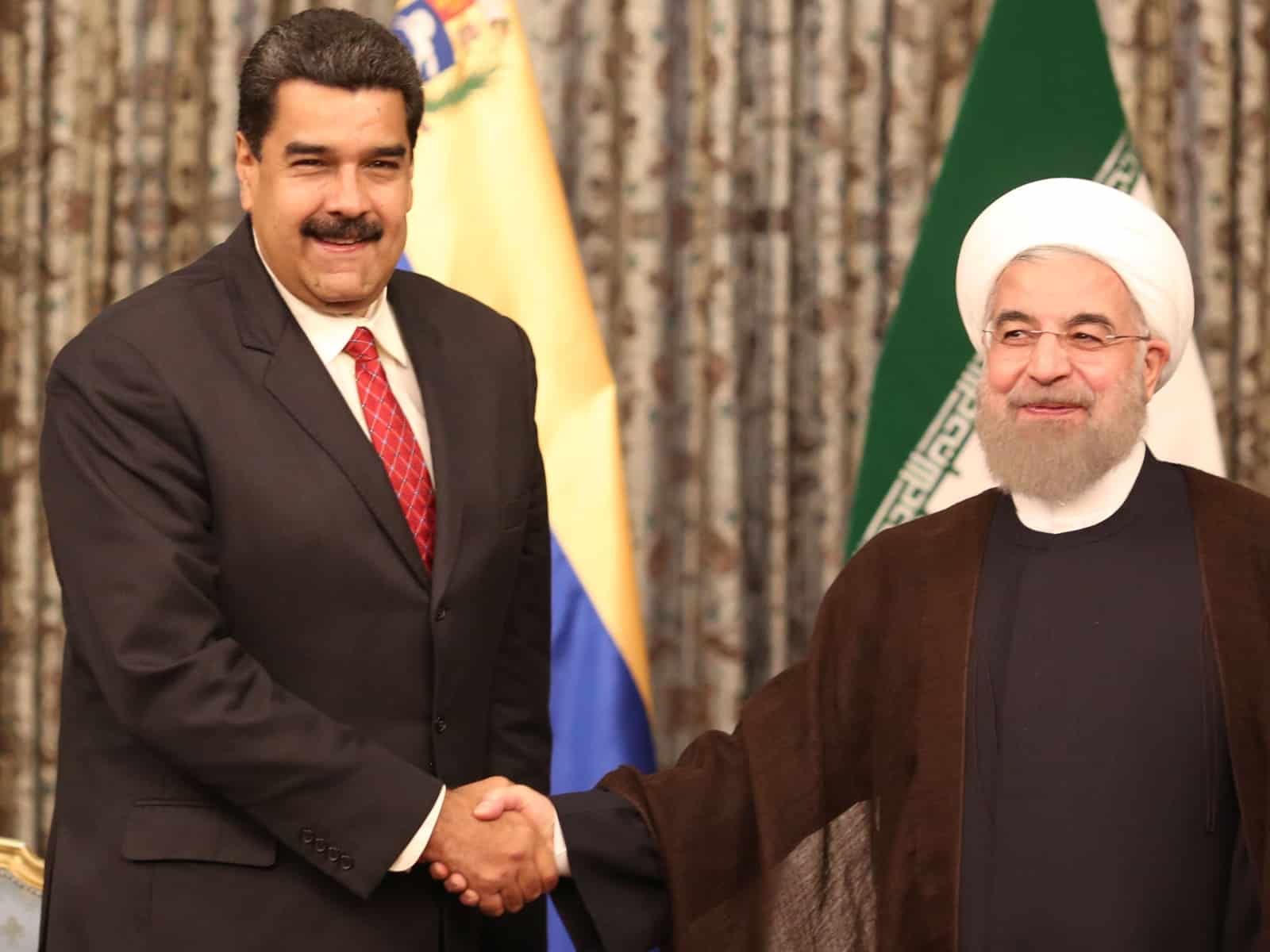 Maduro-y-el-ayatolá-2