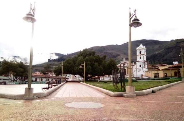 Plaza Bolívar de Mucuchíes- trabajos de recuperación Venezuela Bella (Foto Heily Pérez)