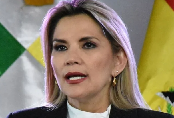 Screenshot_2020-07-09 La presidenta de Bolivia, Jeanine Áñez, tiene coronavirus