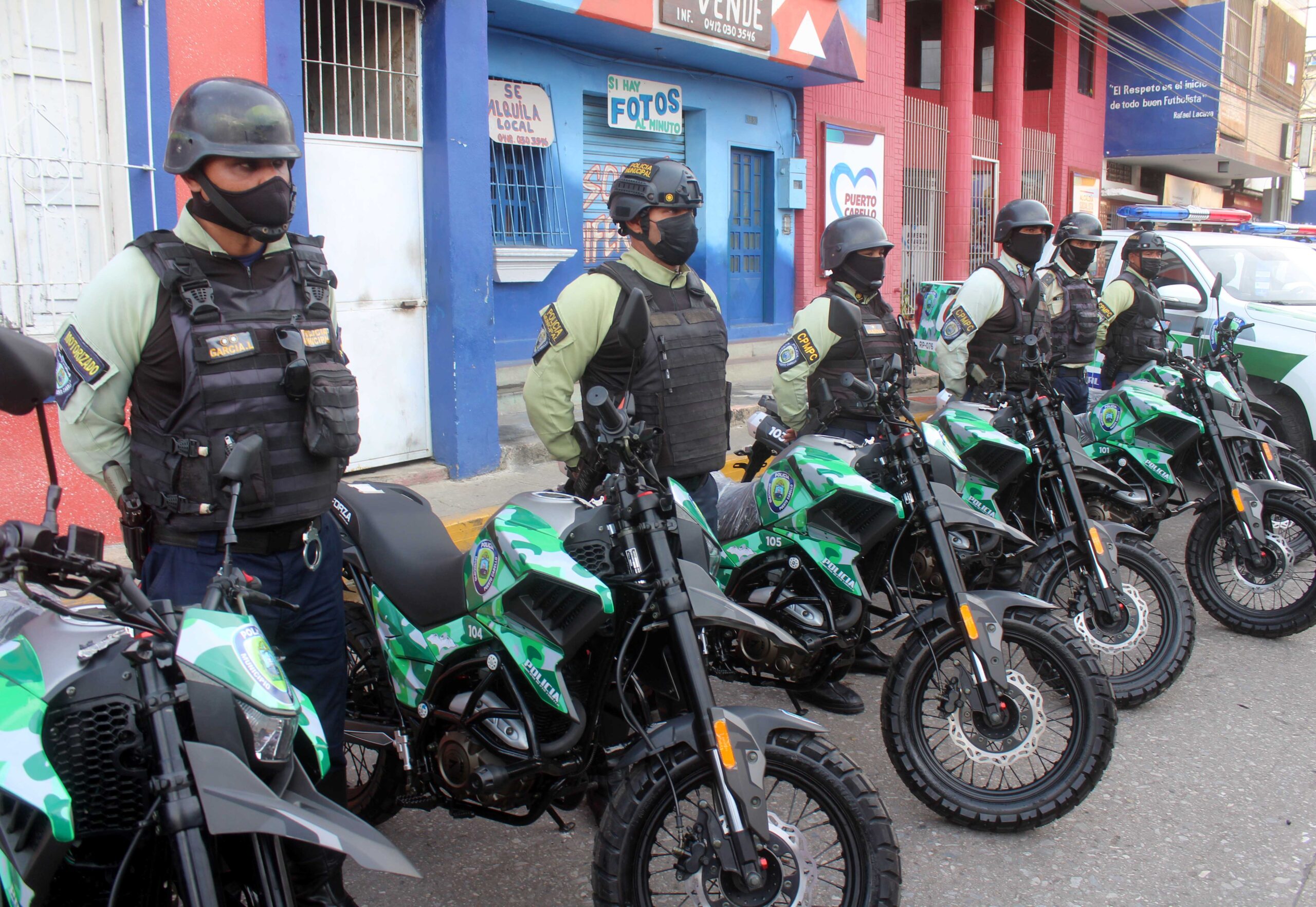 Alcalde De Pto Cabello Entregó Nuevas Unidades A Policía Yvke Mundial De La Mano Con El Pueblo 1441