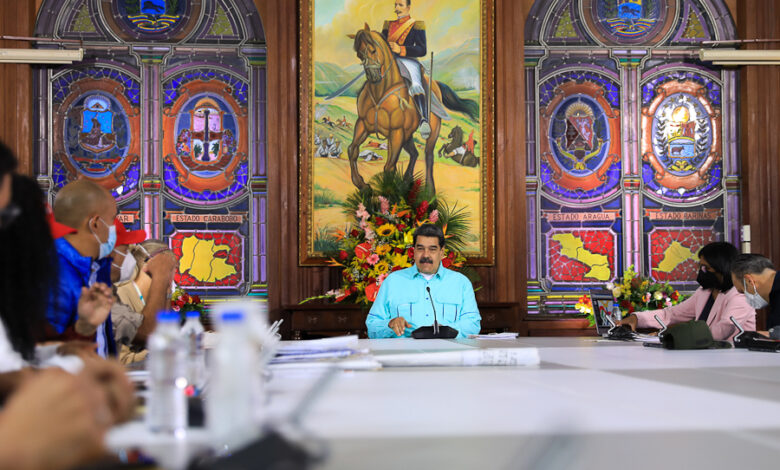 Maduro Anunció Creación del Manual de jefes de Calle Comunidad y UBCH