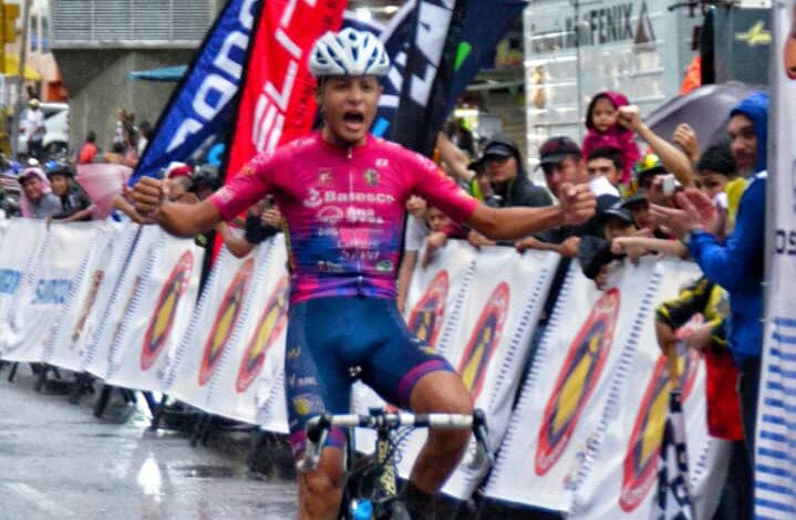 Castaneira sacó la casta en el inicio de la Vuelta de la Juventud