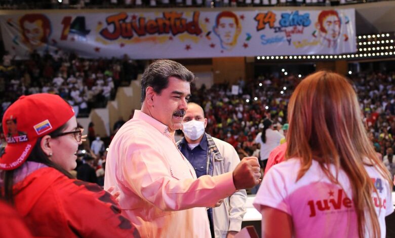 Maduro entregó la Pluma de Oro del Gran Mariscal de Ayacucho