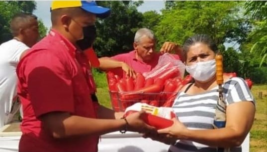 Feria del Campo Soberano se desplegó en el municipio Lossada