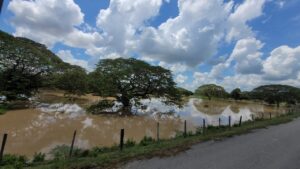 Sur del Lago: Acción cívico militar policial es permanente ante los embates de las lluvias