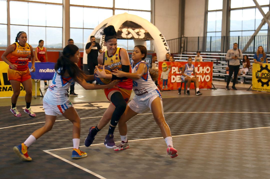 Súper Liga Profesional Femenina De Baloncesto 3X3 En Valencia - Yvke ...