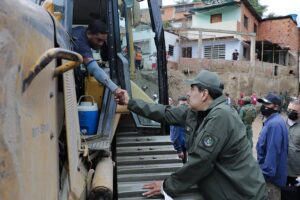 Presidente Maduro recorrió las Zonas afectadas de Las Tejerías 