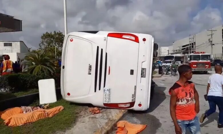 República Dominicana: autobús turístico volcó en Punta Cana